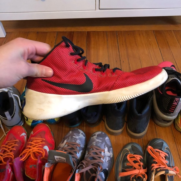 Nike mesh shoes - Picture 1 of 3